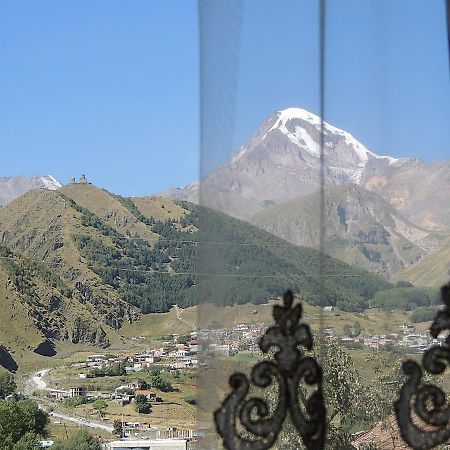 Nino Khetaguri Guest House Kazbegi Εξωτερικό φωτογραφία
