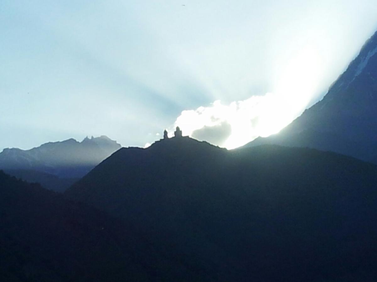 Nino Khetaguri Guest House Kazbegi Εξωτερικό φωτογραφία